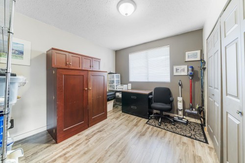 15556 Columbia Avenue, White Rock, BC 