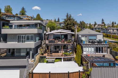 15556 Columbia Avenue, White Rock, BC 