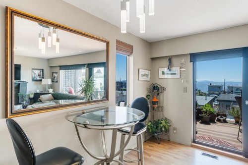 15556 Columbia Avenue, White Rock, BC 