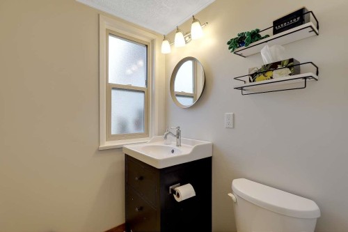 1491 Merklin Street, White Rock, BC 