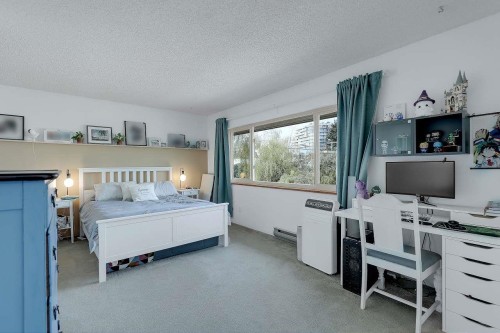 1491 Merklin Street, White Rock, BC 