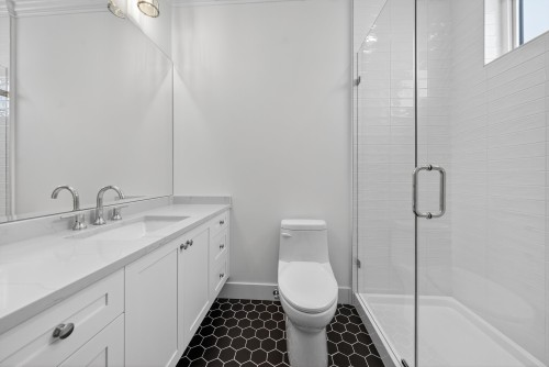 16111 108 Avenue, Surrey, BC 