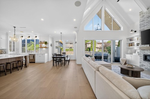 16111 108 Avenue, Surrey, BC 
