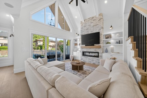 16111 108 Avenue, Surrey, BC 
