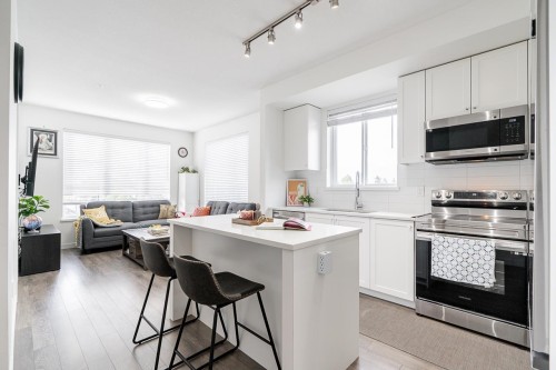 412-15848 Fraser Highway  Surrey, BC V4N 6X6