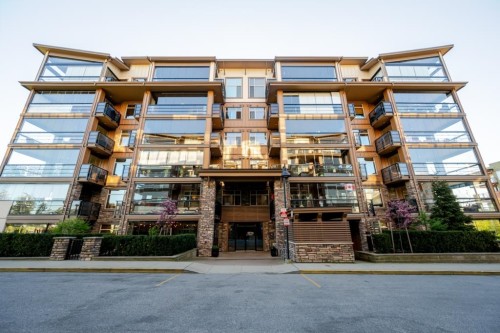A601-20716 Willoughby Town Centre Drive  Langley, BC V2Y 3J7