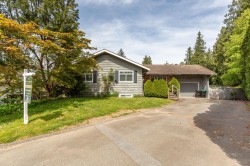 20281 47a Avenue Langley, BC V3A 5K9