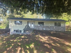10032 122 Street Surrey, BC V3V 4M5