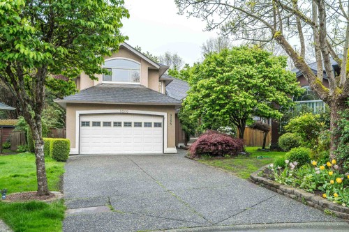 9266 207 Street  Langley, BC V1M 2W5