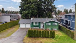 32939 Brundige Avenue Abbotsford, BC V2S 1N3
