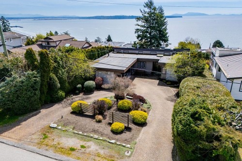 14366 Magdalen Avenue  White Rock, BC V4B 2X3
