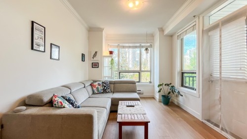 301-13897 Fraser Highway  Surrey, BC V3T 0G8