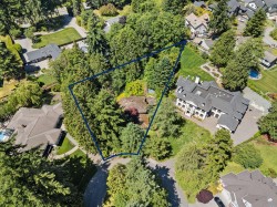 14069 26a Avenue Surrey, BC V4A 2E3