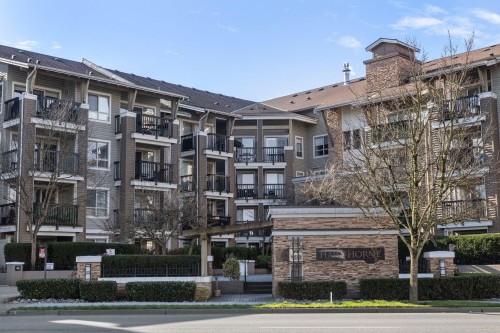105-8915 202 Street  Langley, BC V1M 0B5
