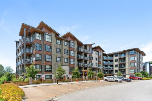 315-7809 209 Street  Langley, BC V2Y 3N6