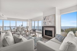 1701-1500 Martin Street White Rock, BC V3Z 2L5