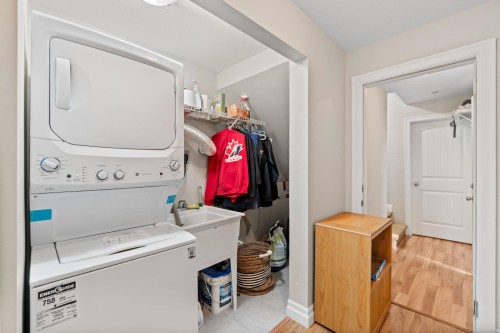 15595 Thrift Avenue, White Rock, BC 