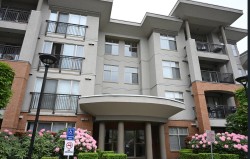 202-33545 Rainbow Avenue Abbotsford, BC V2S 1E6
