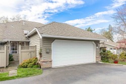 4-21848 50 Avenue Langley, BC V3A 8A9