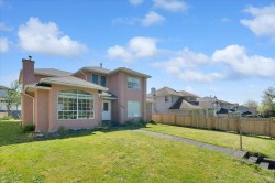 8648 140 Street Surrey, BC V3W 5L3
