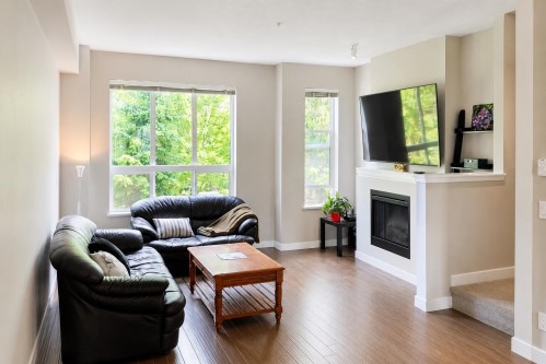32-7938 209 Street  Langley, BC V2Y 0K1