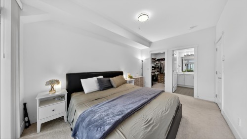 201-9983 E Barnston Drive Street, Surrey, BC 