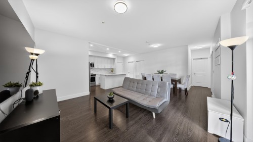 201-9983 E Barnston Drive Street, Surrey, BC 