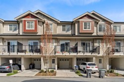 11-13898 64 Avenue Surrey, BC V3W 1L6