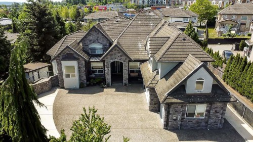 5733 W Kettle Crescent, Surrey, BC 