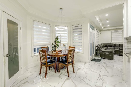 5733 W Kettle Crescent, Surrey, BC 