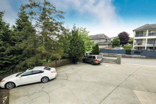 5733 W Kettle Crescent, Surrey, BC 