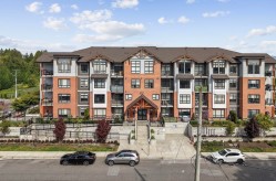 319-19945 Brydon Crescent Langley, BC V3A 0P4