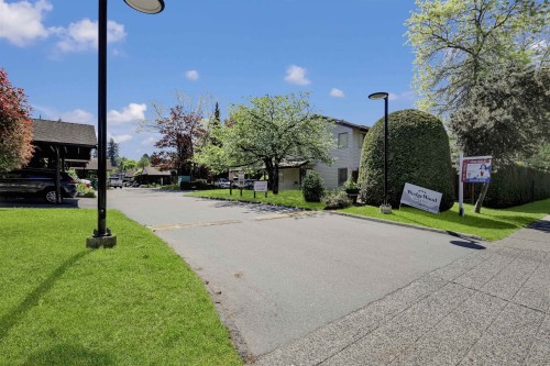 14-13990 74 Avenue, Surrey, BC 