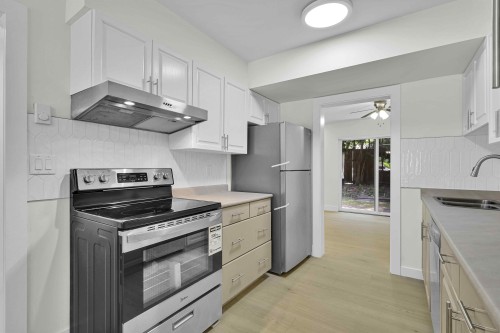 14-13990 74 Avenue, Surrey, BC 