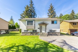 18311 Hunter Place Surrey, BC V3S 5C6