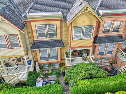 4-15151 Buena Vista Avenue  White Rock, BC V4B 1Y2