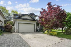 18202 69 Avenue Surrey, BC V3S 9H4