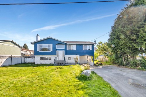 11664 88a Avenue  Delta, BC V4C 3E5