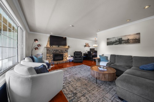 24985 32 Avenue, Langley, BC 