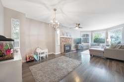 9286 212 Street Langley, BC V1M 2B5