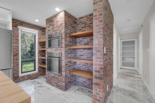 36566 Sumas Mountain Road, Abbotsford, BC 