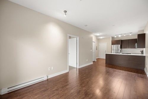 305-20460 Douglas Crescent, Langley, BC 