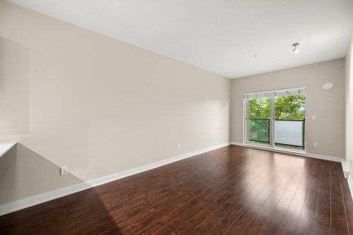 305-20460 Douglas Crescent, Langley, BC 