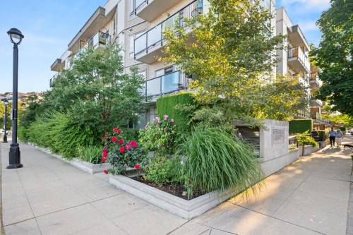 305-20460 Douglas Crescent, Langley, BC 