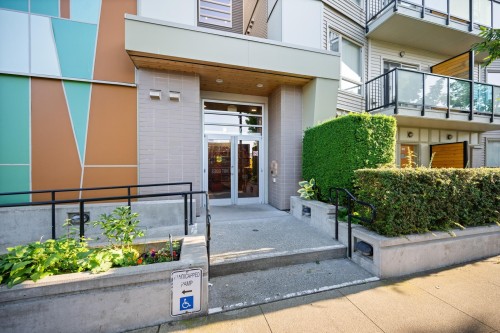305-20460 Douglas Crescent, Langley, BC 