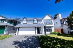 21559 93a Avenue  Langley, BC V1M 2H7