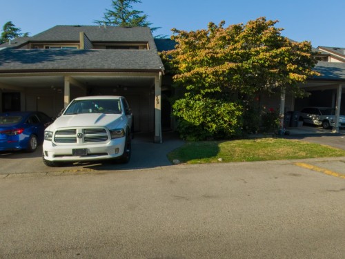 702-9270 122 Street  Surrey, BC V3V 4L5
