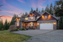 12483 Powell Street Mission, BC V4S 1C1