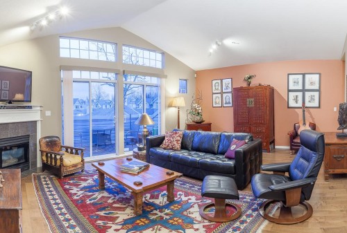 6-5708 208 Street  Langley, BC V3A 8L4