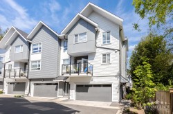 19-20463 70 Avenue Langley, BC V2Y 3Z1